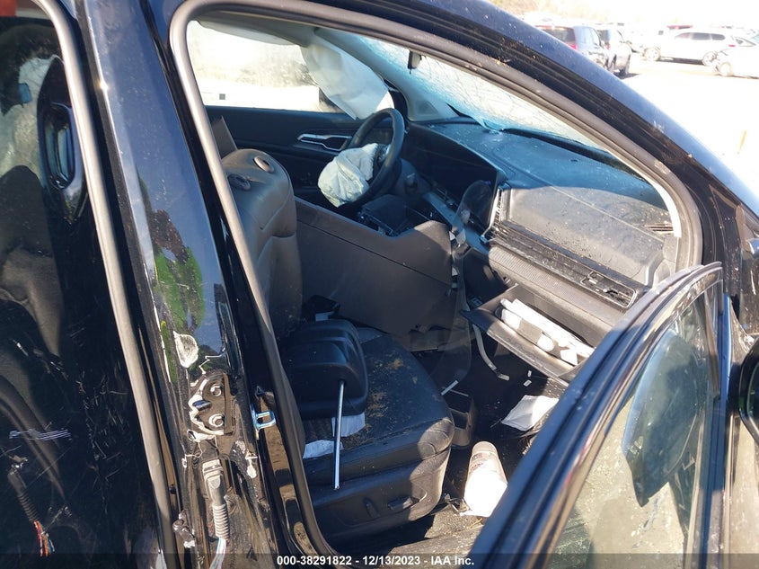2024 KIA SPORTAGE 2.5L I4   N(VIN: 5XYK53DF9RG153798