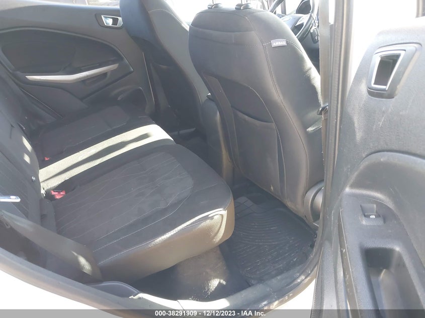 VIN MAJ6P1UL6JC172152 2018 FORD ECOSPORT SE