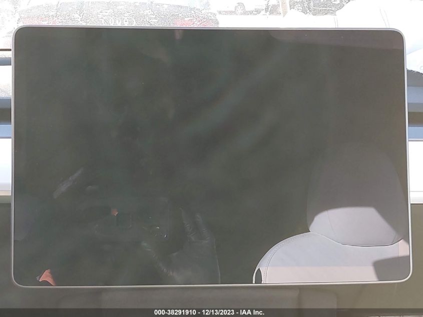 2021 TESLA MODEL Y - 5YJYGAEE0MF138444