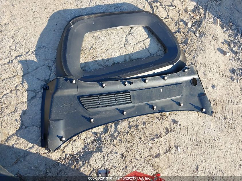 2021 TESLA MODEL Y - 5YJYGAEE0MF138444
