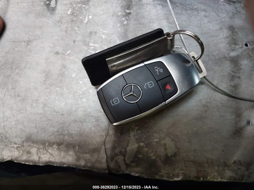 2019 MERCEDES-BENZ C 300 4MATIC - 55SWF8EB3KU286513