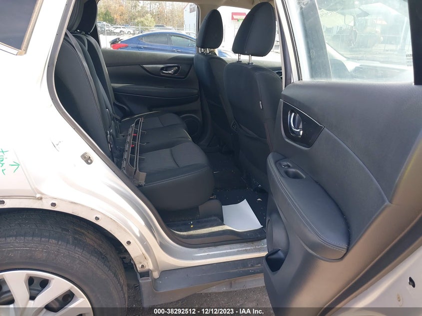 VIN KNMAT2MT9JP544856 2018 NISSAN ROGUE S/SV