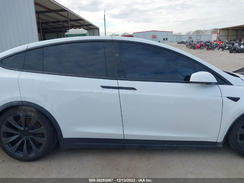 2022 TESLA MODEL X - 7SAXCBE61NF350862
