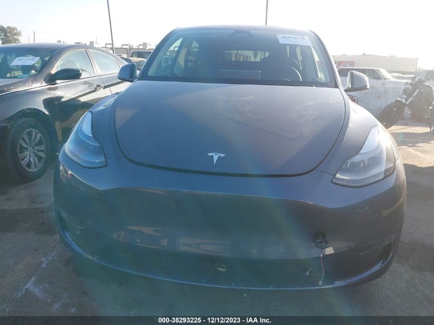 2022 TESLA MODEL Y LONG RANGE DUAL MOTOR ALL-WHEEL DRIVE - 7SAYGAEE2NF561207