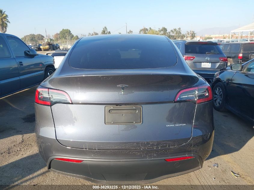 2022 TESLA MODEL Y LONG RANGE DUAL MOTOR ALL-WHEEL DRIVE - 7SAYGAEE2NF561207