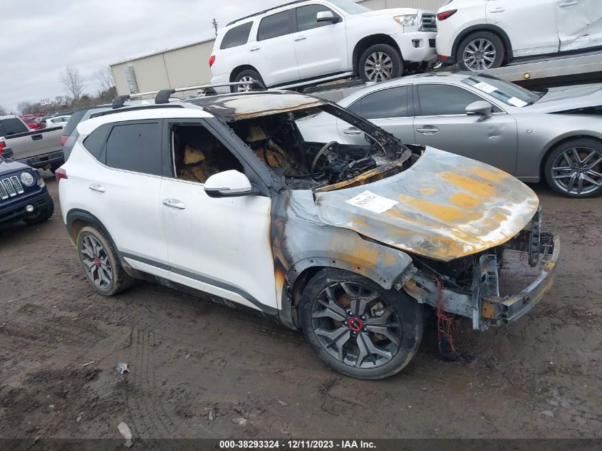 2022 KIA SELTOS SX - KNDETCA24N7278834