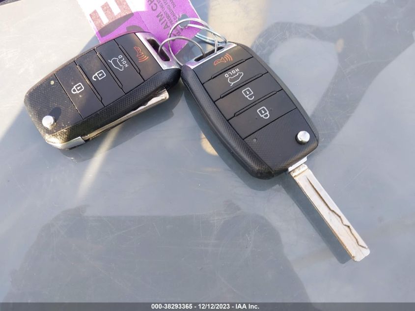 2016 KIA SOUL - KNDJN2A26G7296421