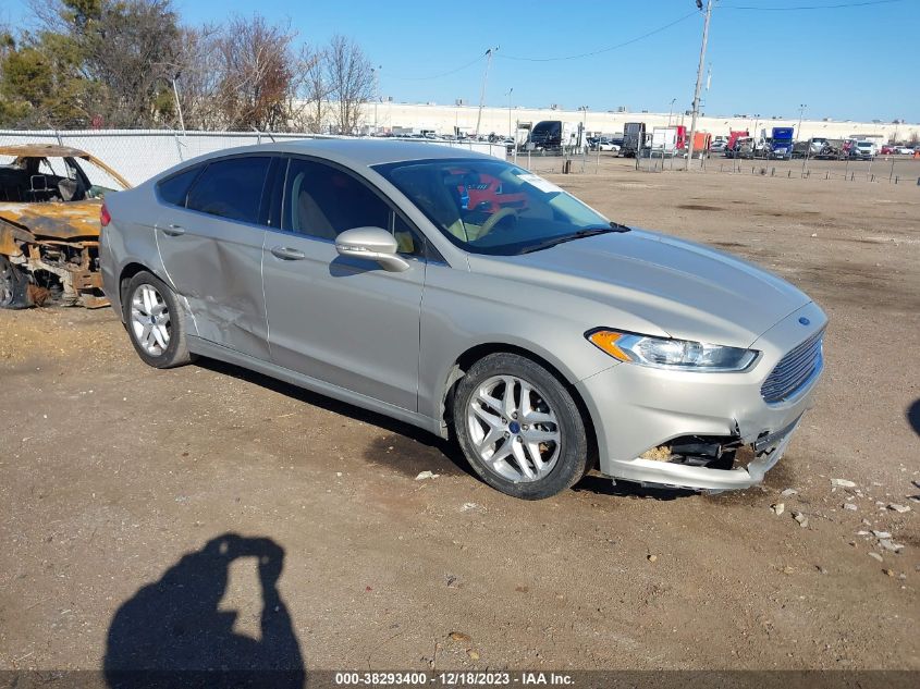 2015 FORD FUSION SE - 3FA6P0H70FR101965