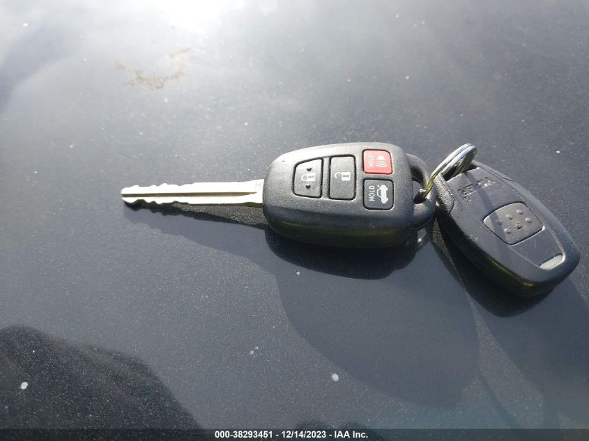 2015 TOYOTA COROLLA S PLUS - 2T1BURHE9FC468874