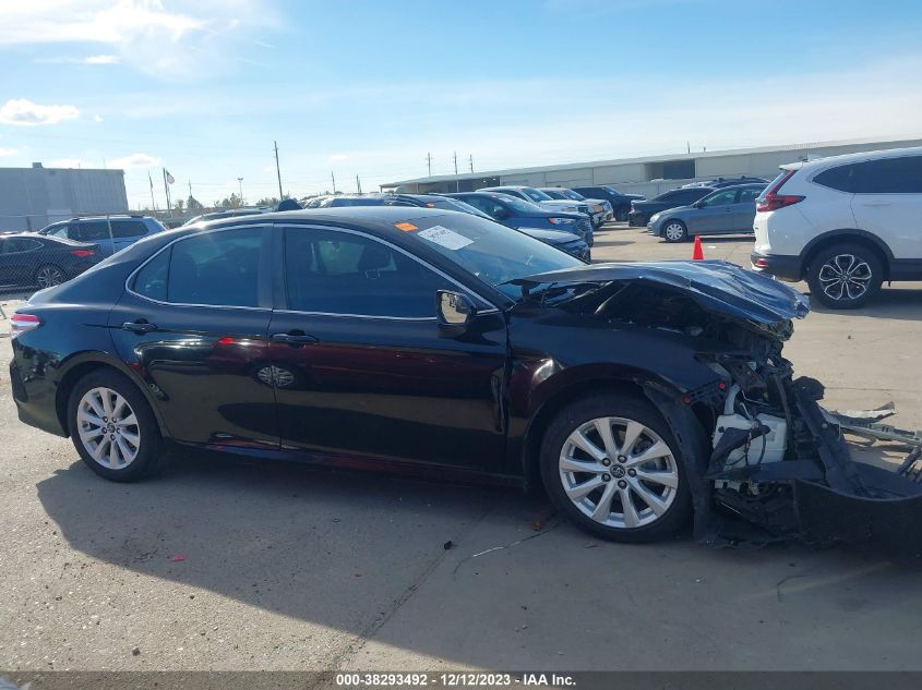 2018 TOYOTA CAMRY L/LE/XLE/SE/XSE - 4T1B11HK5JU578750