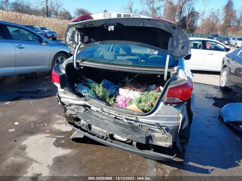 2014 HYUNDAI ELANTRA SE - 5NPDH4AE8EH512322