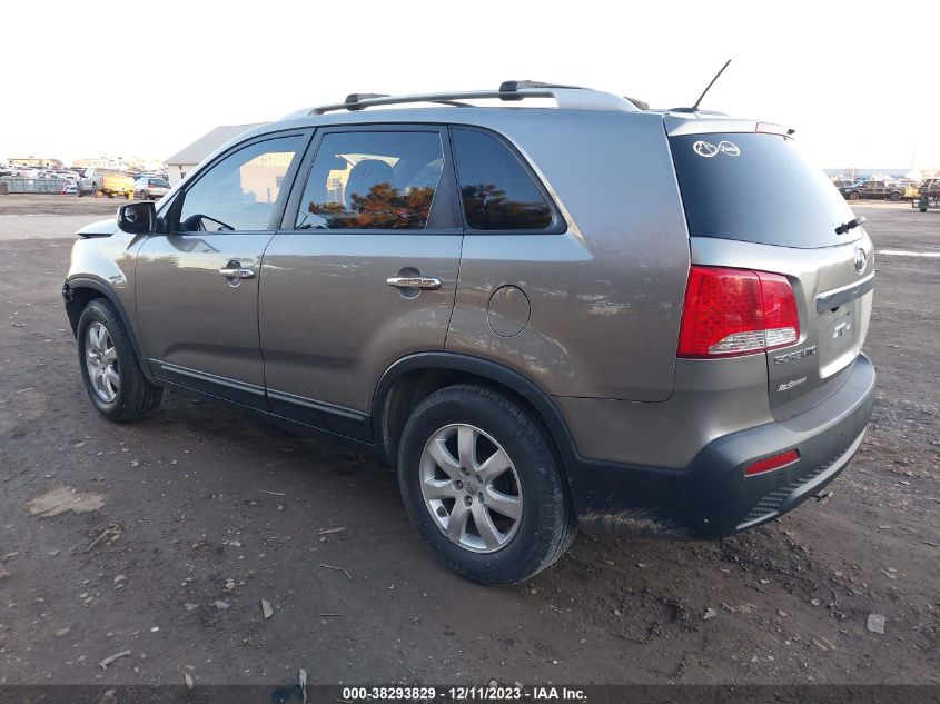 2013 KIA SORENTO LX - 5XYKT4A61DG364468