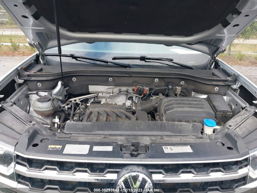 2018 VOLKSWAGEN ATLAS 3.6L V6 SE - 1V2CR2CA9JC529996