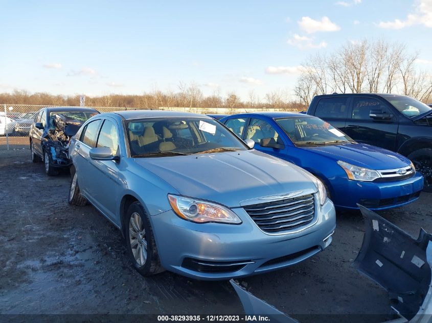 2013 CHRYSLER 200 TOURING - 1C3CCBBB1DN525614