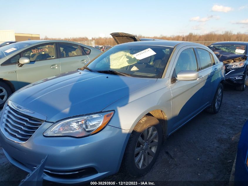 2013 CHRYSLER 200 TOURING - 1C3CCBBB1DN525614