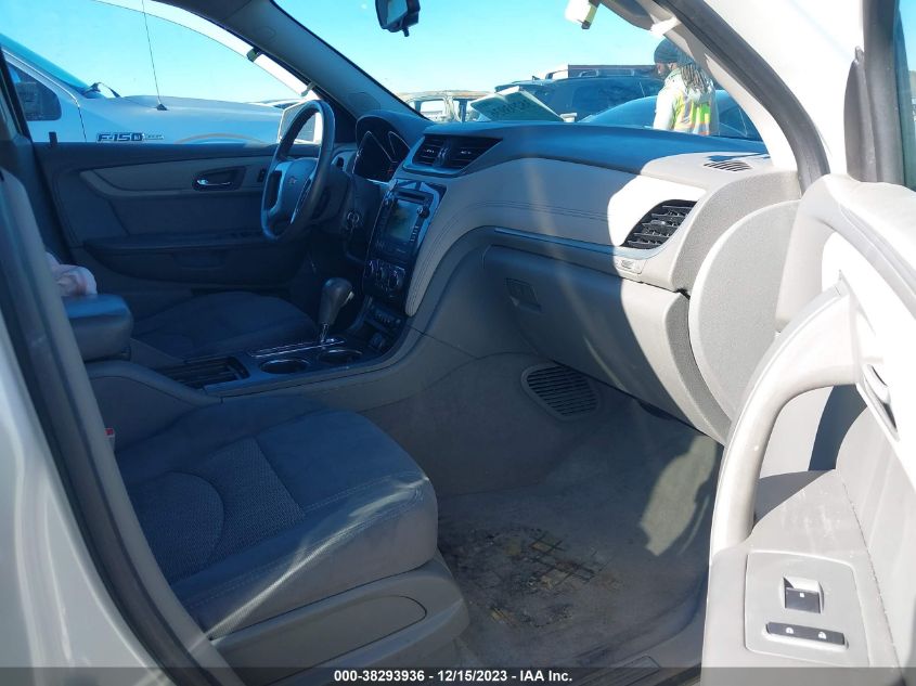 2015 CHEVROLET TRAVERSE 1LT - 1GNKRGKD4FJ170959