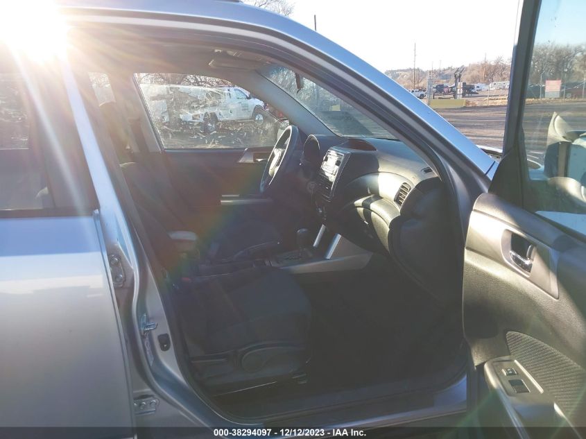2013 SUBARU FORESTER 2.5X PREMIUM - JF2SHADC7DH432654