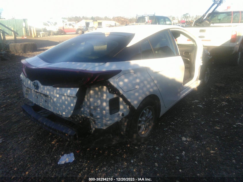 VIN JTDKARFP2J3081629 2018 TOYOTA PRIUS PRIME