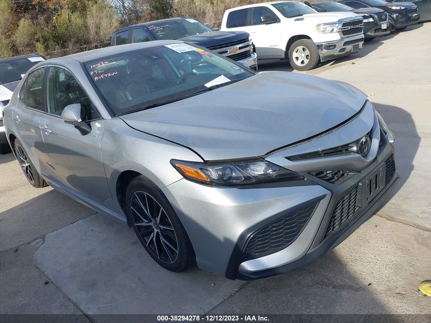 2022 TOYOTA CAMRY  (VIN: 4T1G11AK3NU715139)