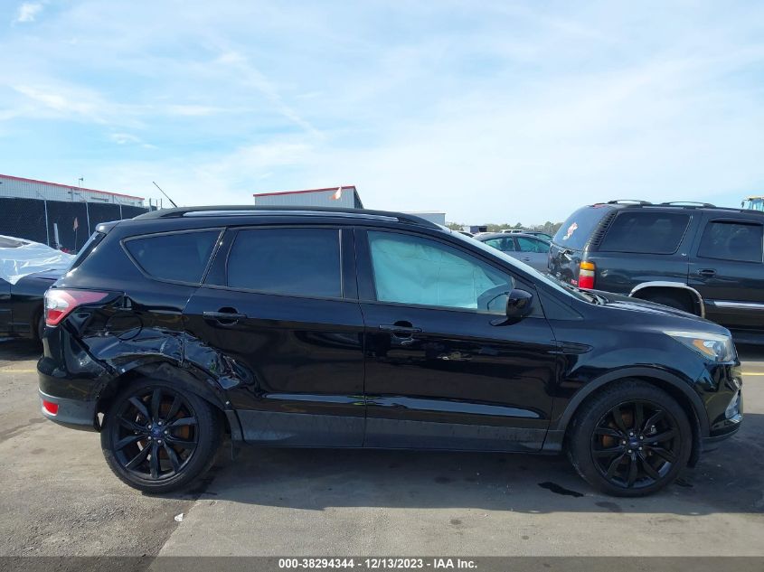 2017 FORD ESCAPE SE - 1FMCU0GD4HUD48717