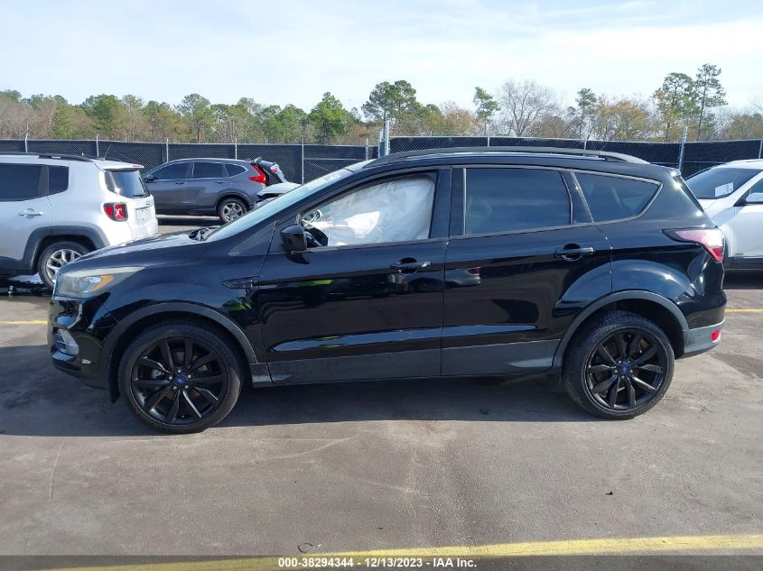 2017 FORD ESCAPE SE - 1FMCU0GD4HUD48717