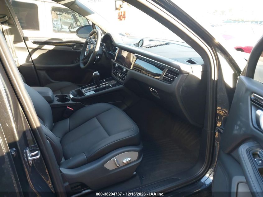 2023 PORSCHE MACAN T - WP1AA2A55PLB09018