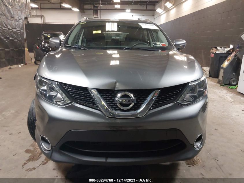 2017 NISSAN ROGUE SPORT SV - JN1BJ1CR3HW138326