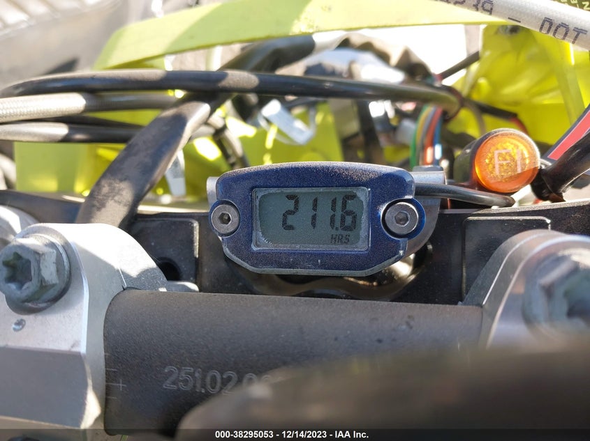 VIN VBKUSR433NM365243 2022 HUSQVARNA FS 450