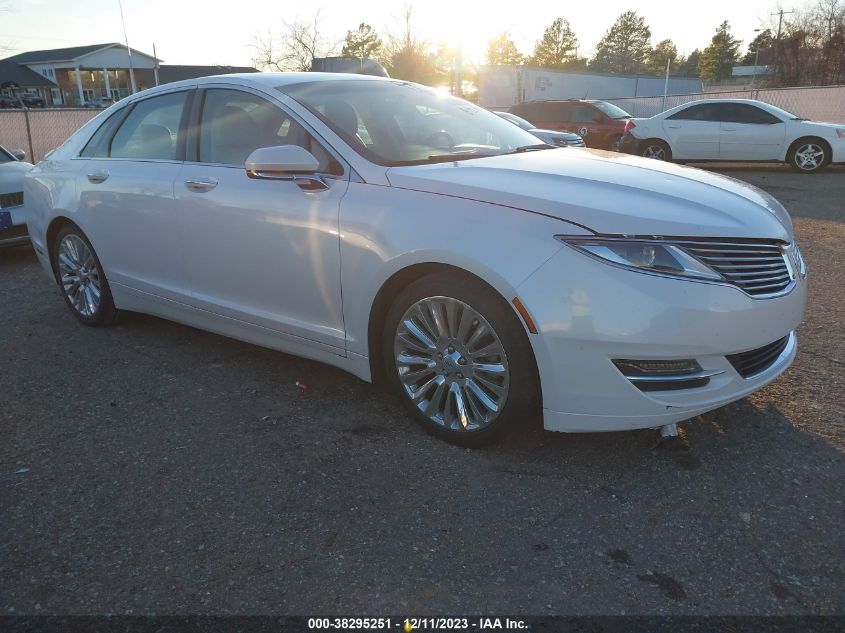 2013 LINCOLN MKZ - 3LN6L2G94DR803848