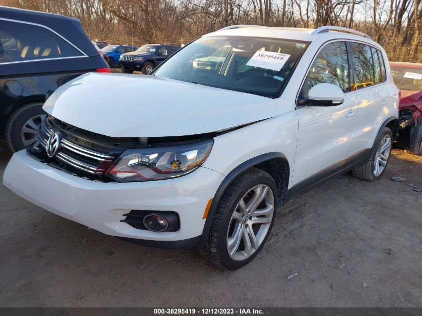 2016 VOLKSWAGEN TIGUAN SEL - WVGBV7AX6GW600295