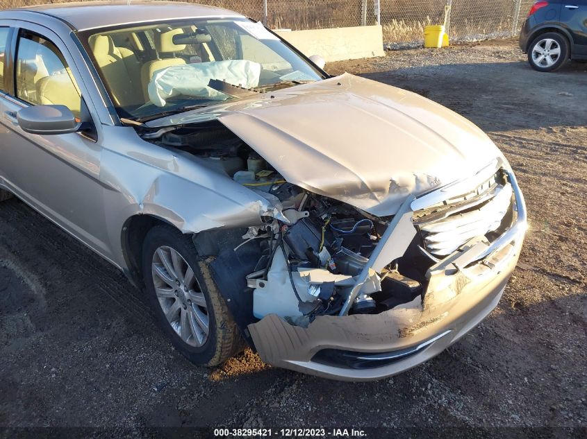 2013 CHRYSLER 200 TOURING - 1C3CCBBB2DN765710