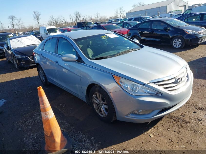 2013 HYUNDAI SONATA GLS - 5NPEB4AC8DH772951