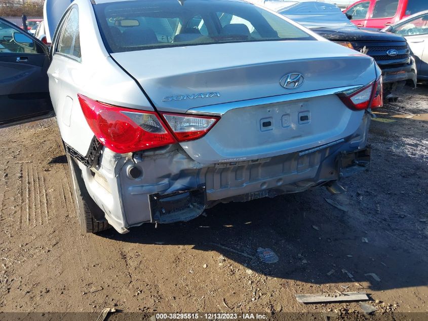 2013 HYUNDAI SONATA GLS - 5NPEB4AC8DH772951