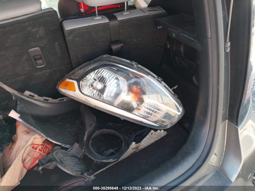 2014 KIA SOUL + - KNDJP3A55E7018066