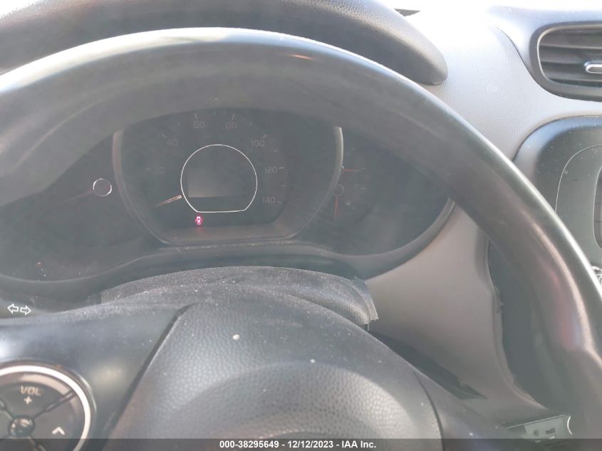 2014 KIA SOUL + - KNDJP3A55E7018066