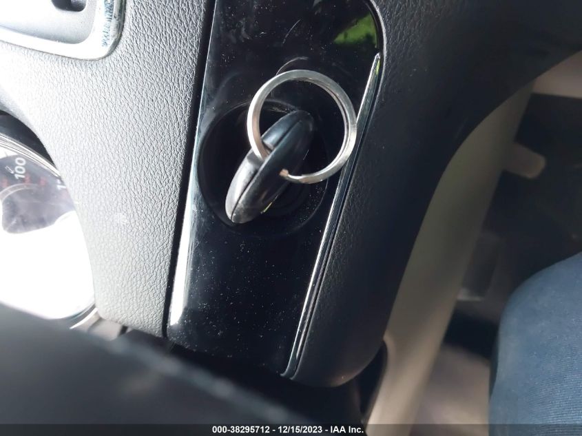 2018 DODGE GRAND CARAVAN SXT - 2C4RDGCG0JR266185