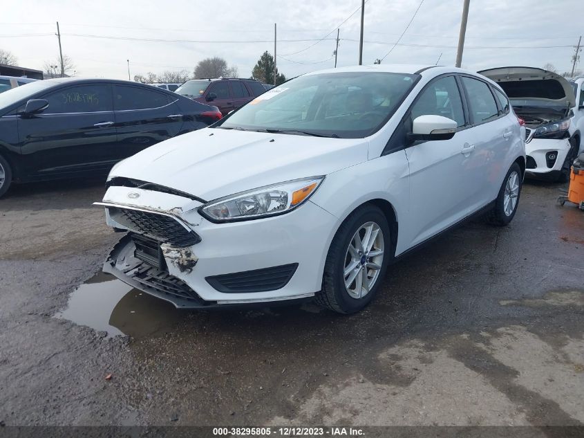 2015 FORD FOCUS SE - 1FADP3K25FL317802