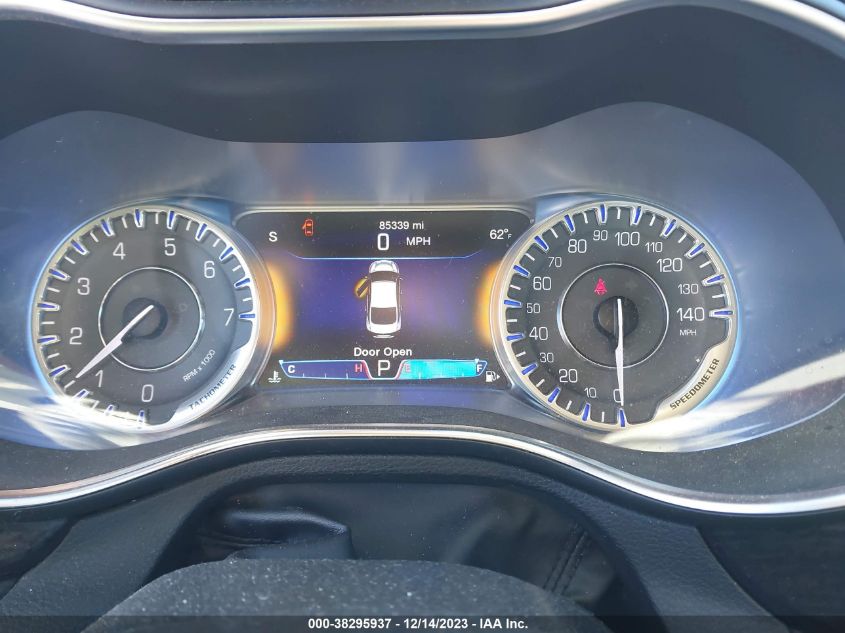 2015 CHRYSLER 200 C - 1C3CCCCB1FN607513