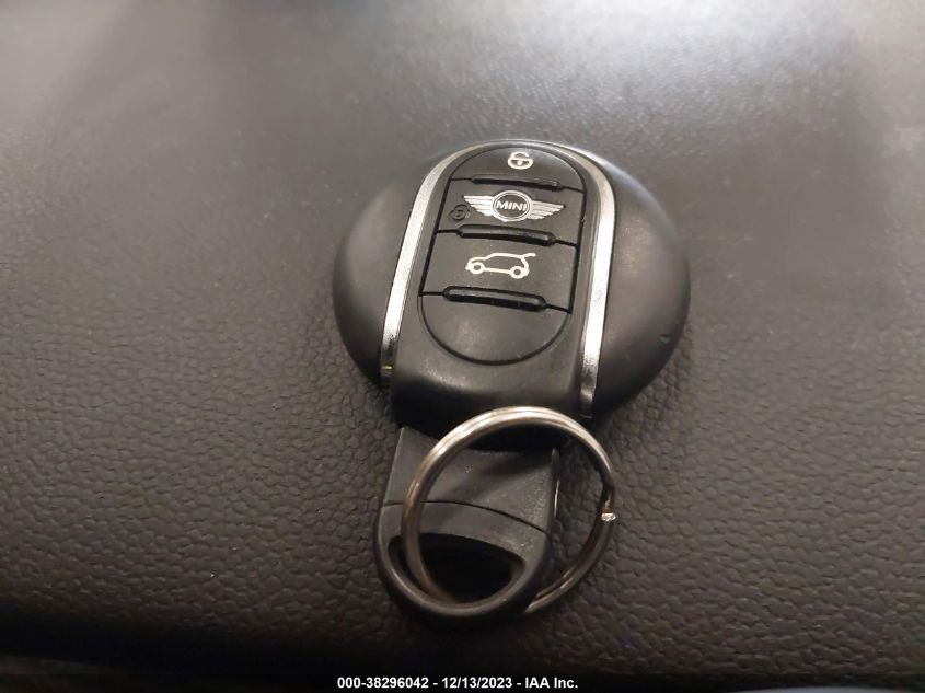 2015 MINI HARDTOP COOPER - WMWXS5C50FT832827