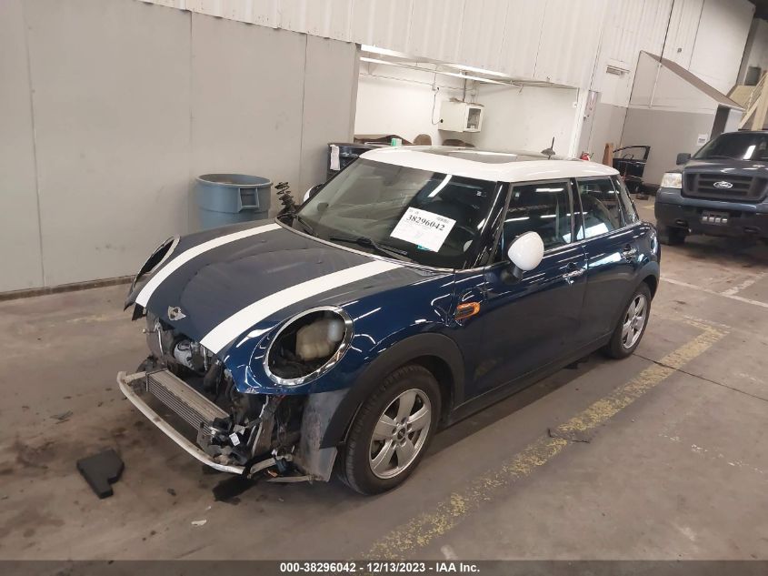 2015 MINI HARDTOP COOPER - WMWXS5C50FT832827