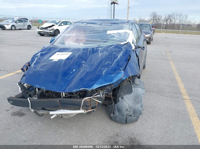 2018 HYUNDAI ELANTRA SE - 5NPD74LF1JH315706