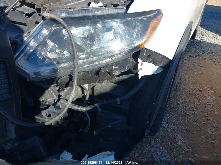 2016 NISSAN ROGUE SV - KNMAT2MT2GP599478