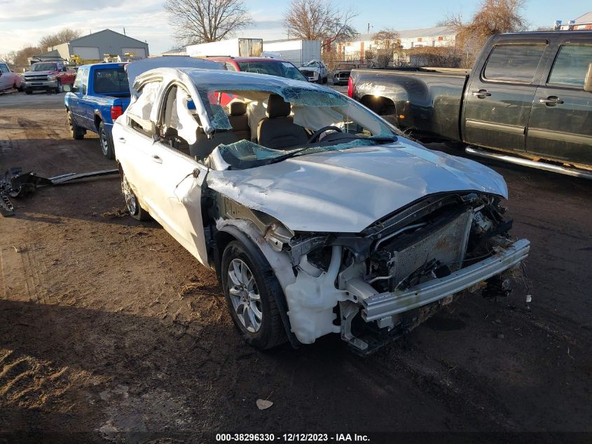 2016 FORD FUSION S - 3FA6P0G73GR299623