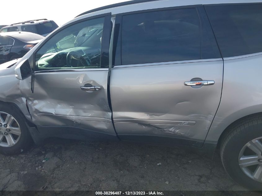 2014 CHEVROLET TRAVERSE LT - 1GNKRHKD5EJ356644