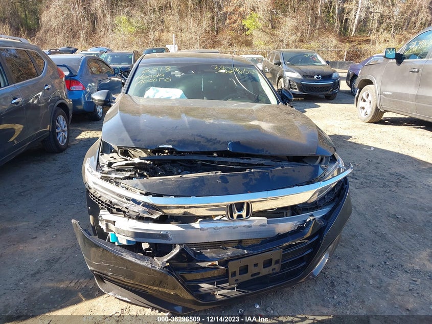 VIN 1HGCV1F47JA092364 2018 HONDA ACCORD EX