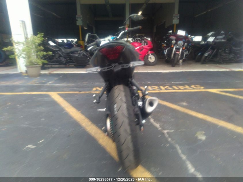 2022 YAMAHA MT-03 MH3RH20Y6NK009056