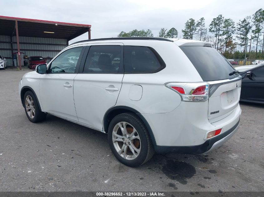 2015 MITSUBISHI OUTLANDER SE - JA4AD3A31FZ010196