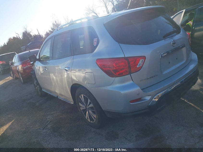VIN 5N1DR2MN6JC604737 2018 NISSAN PATHFINDER SV