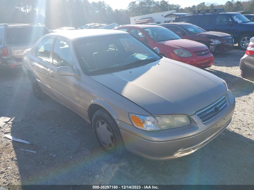 4T1BG22K7YU977988 | 2000 TOYOTA CAMRY