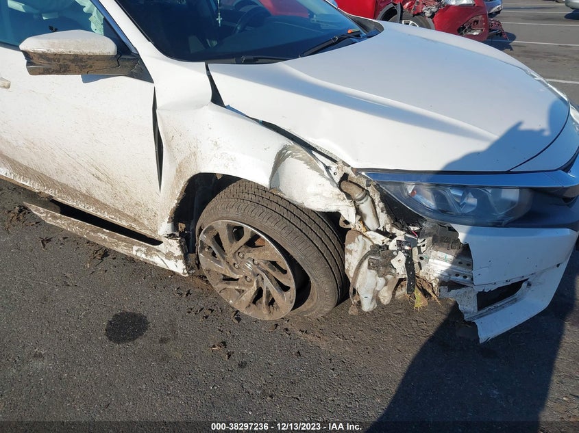 VIN 2HGFC2F73JH557016 2018 HONDA CIVIC EX